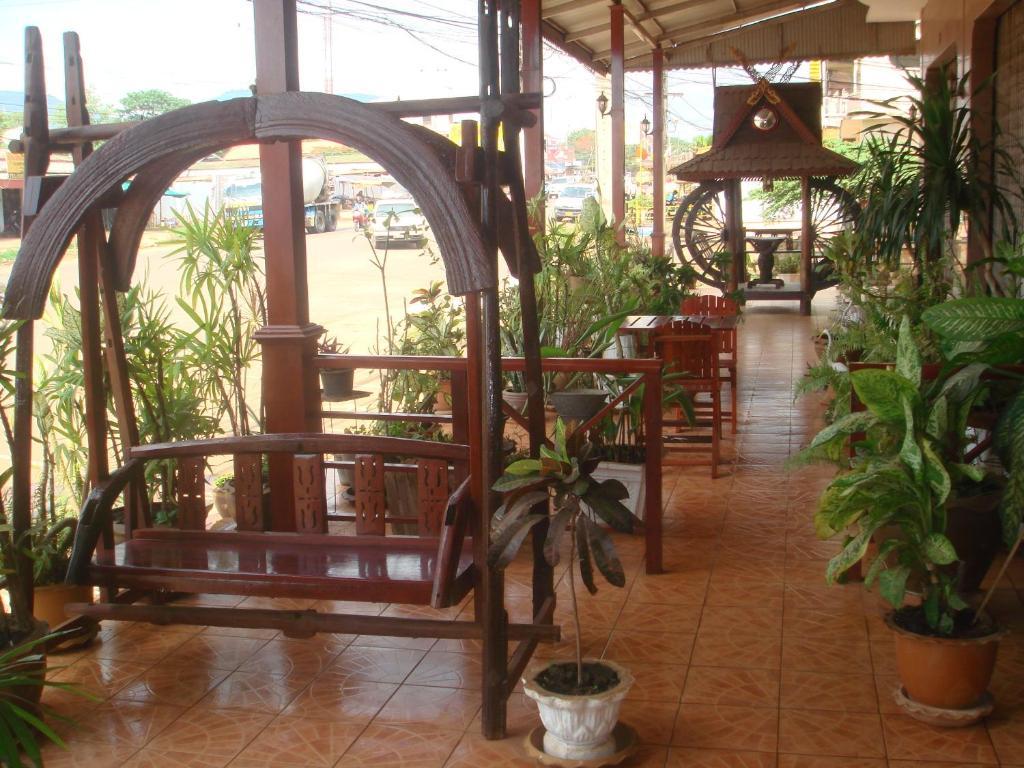 Champa Hotel Pakse Εξωτερικό φωτογραφία