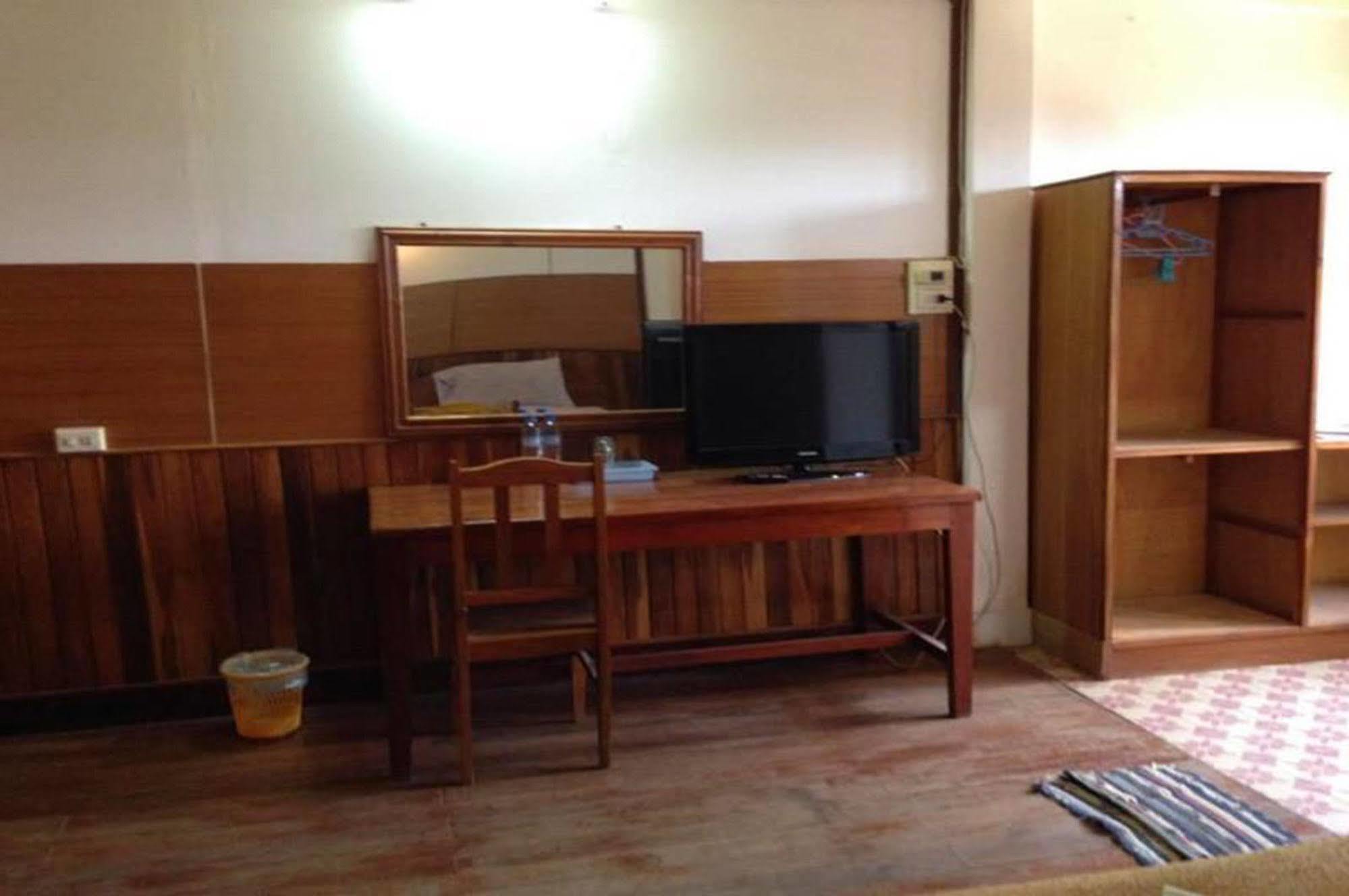 Champa Hotel Pakse Εξωτερικό φωτογραφία
