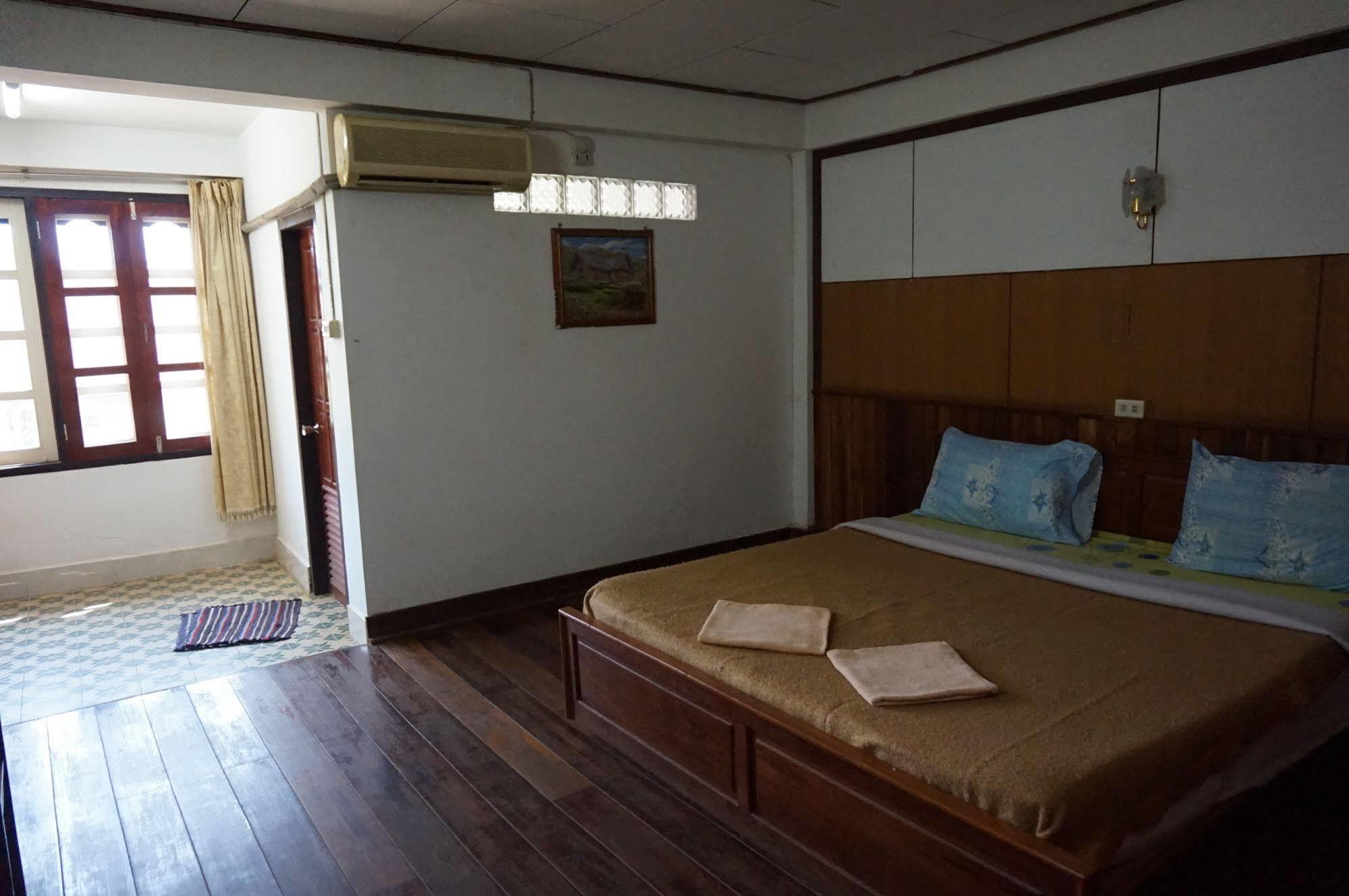 Champa Hotel Pakse Εξωτερικό φωτογραφία